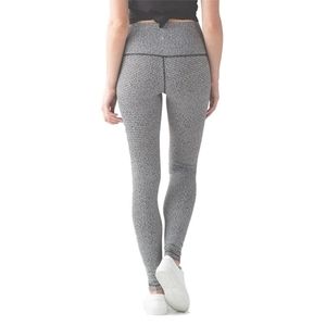 Lululemon Herringbone Hi Rise White & Black Leggings